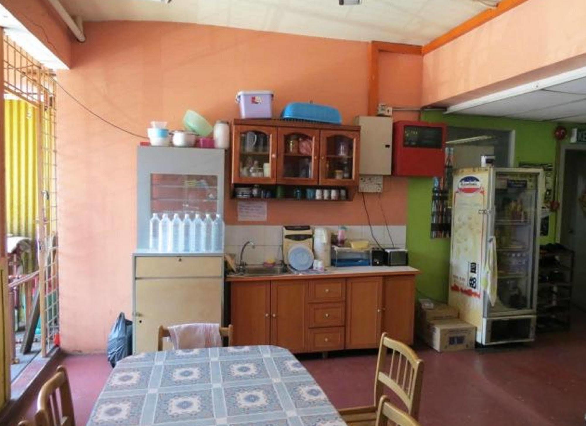 Stay In Lodge Kota Kinabalu Extérieur photo